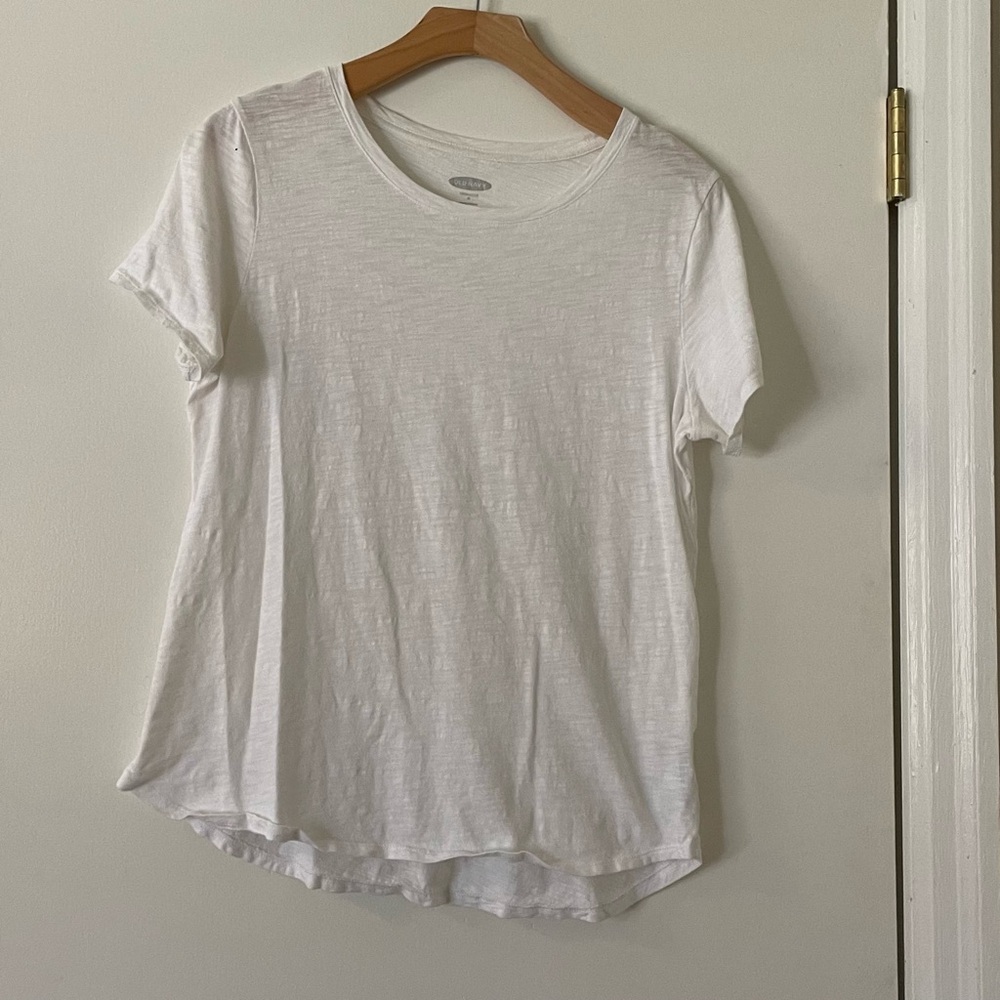 Old Navy White Short Sleeve Tee